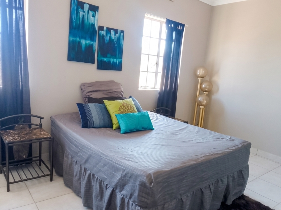 3 Bedroom Property for Sale in Protea Park North West